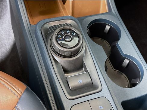 Used 2022 Ford Maverick Lariat w/ Lariat Luxury Package image 19