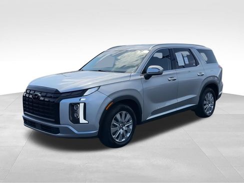 Used 2025 Hyundai Palisade SEL FWD image 4