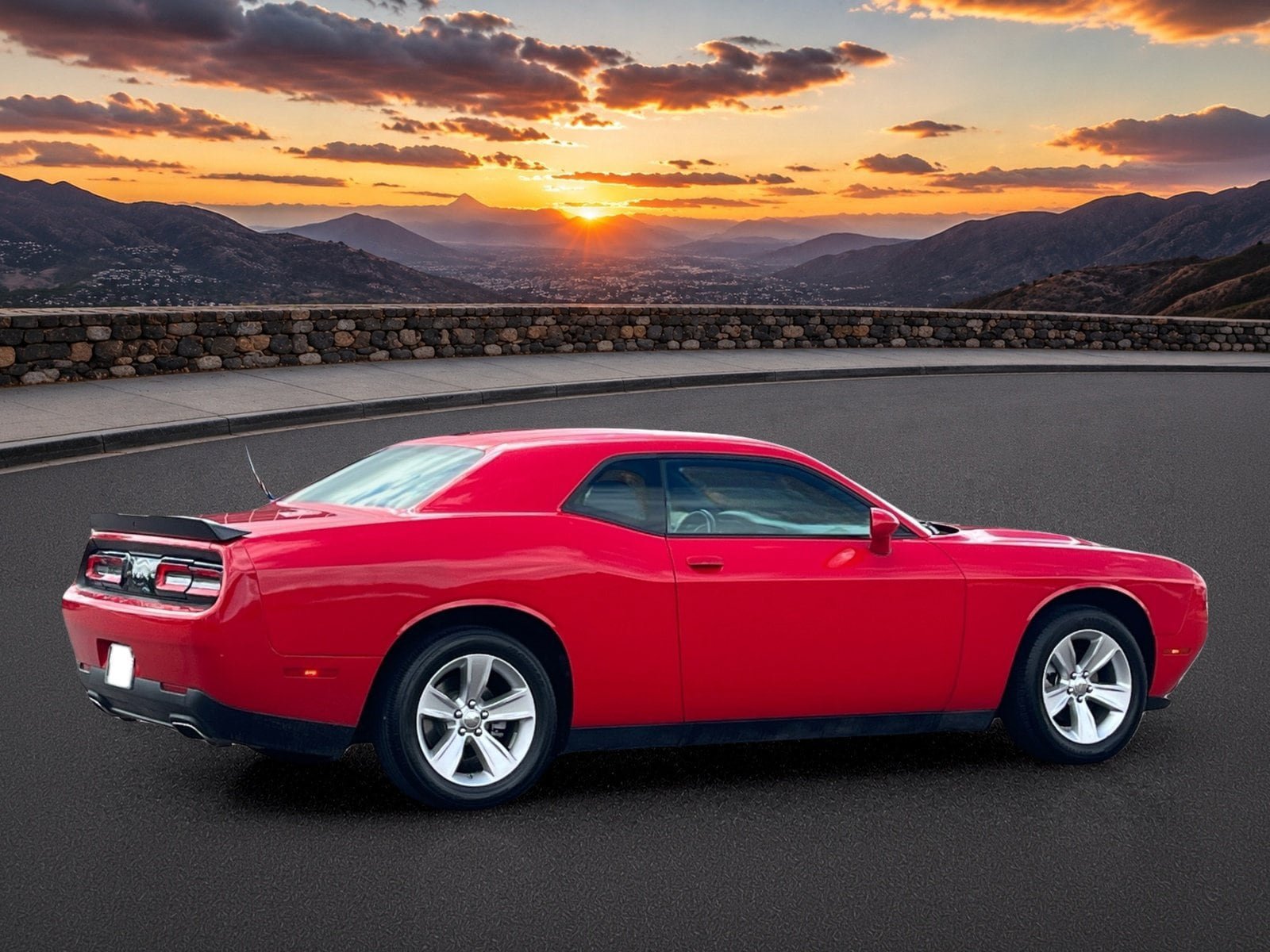 Used 2023 Dodge Challenger SXT RWD image 5