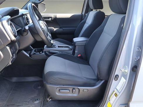 Certified 2021 Toyota Tacoma TRD Sport RWD image 11
