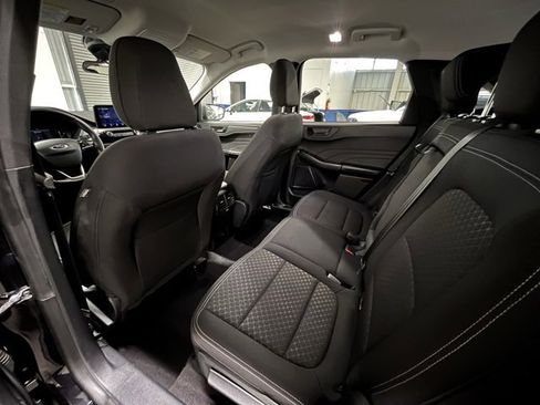 Used 2024 Ford Escape Active image 15