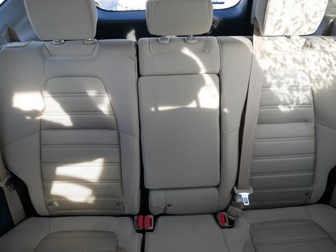 Used 2017 Honda CR-V LX image 13