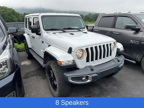 Used 2019 Jeep Wrangler Unlimited Sahara w/ Uconnect 4C Nav & Sound Group AWD/4WD image 2