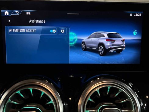 Used 2025 Mercedes-Benz GLA 250 GLA 250 image 38