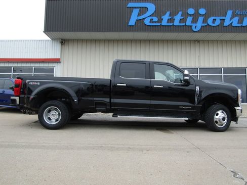 Certified 2023 Ford F350 Lariat w/ Tow Technology Package AWD/4WD image 2