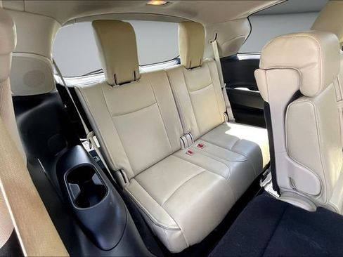 Used 2018 INFINITI QX60 FWD w/ Premium Plus Package image 28