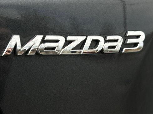 Used 2014 MAZDA MAZDA3 i Sport image 41
