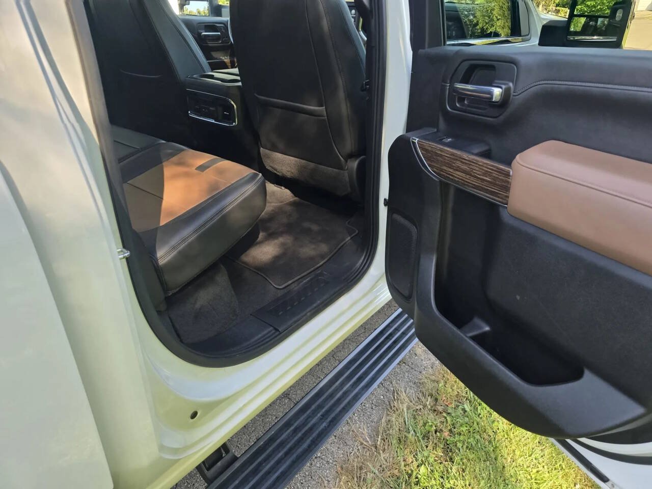 Used 2022 Chevrolet Silverado 3500 High Country w/ Z71 Off-Road Package AWD/4WD image 19