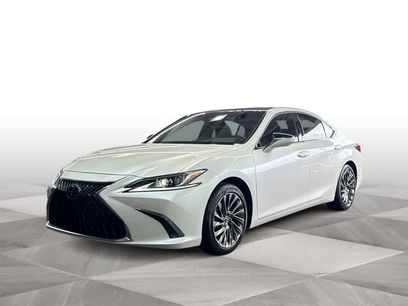 Used 2024 Lexus ES 350 w/ Technology Package