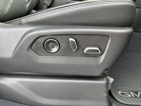 Used 2024 GMC Sierra 1500 Denali image 25