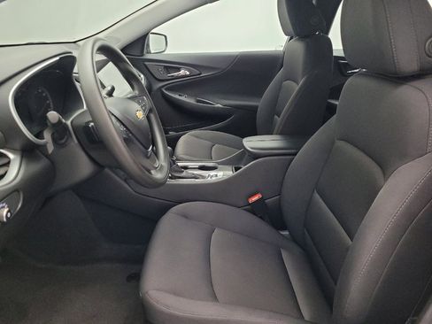 Used 2024 Chevrolet Malibu LT image 17