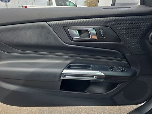 Used 2024 Ford Mustang GT Premium image 17