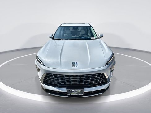 New 2026 Buick Enclave Avenir w/ Super Cruise Package image 3