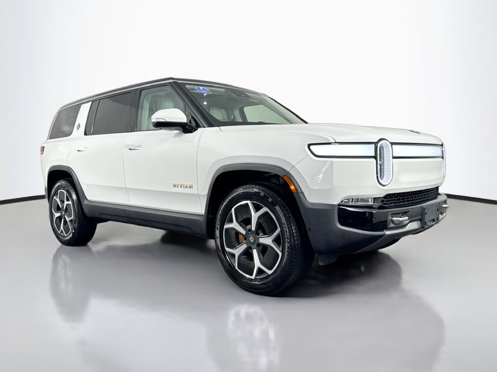 Used 2024 Rivian R1S Adventure Quad AWD/4WD image 3