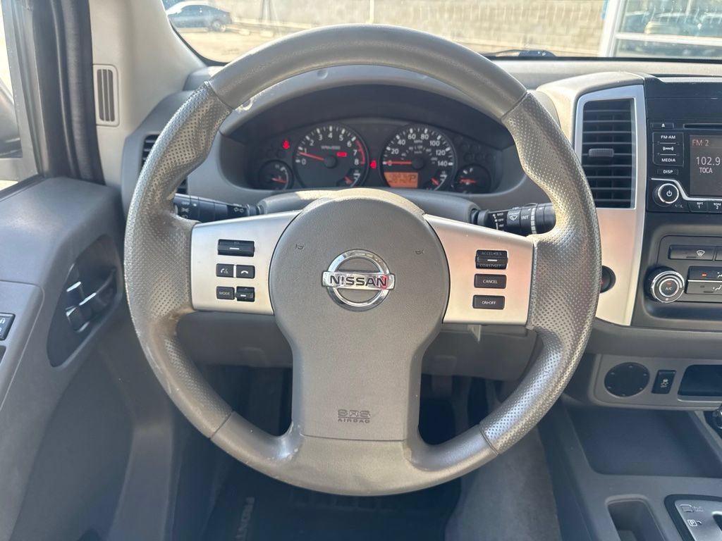 Used 2018 Nissan Frontier SV RWD image 15