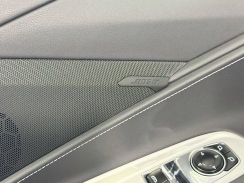Used 2025 Chevrolet Corvette Z06 RWD image 19