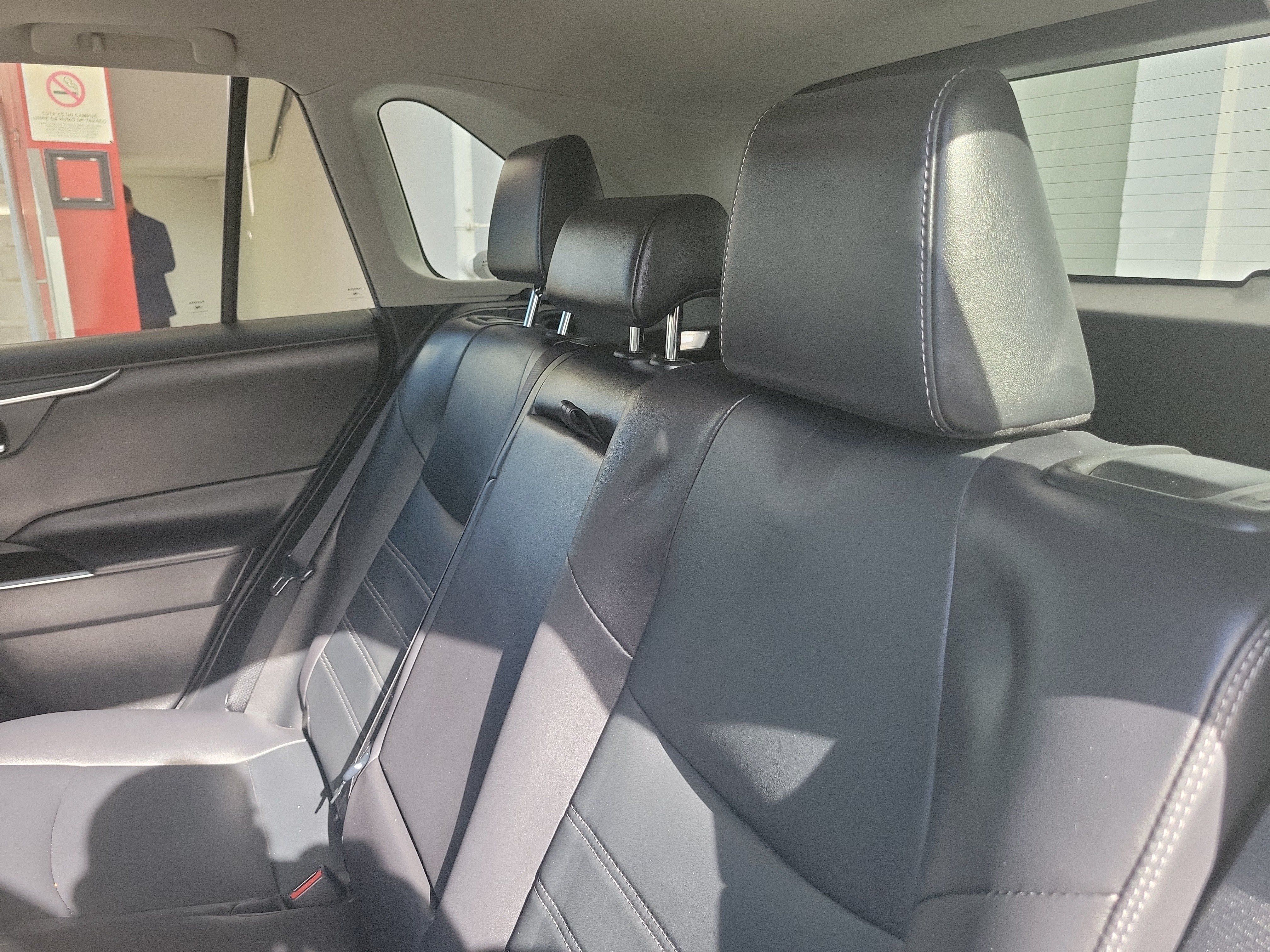 Used 2023 Toyota RAV4 XLE Premium FWD image 14