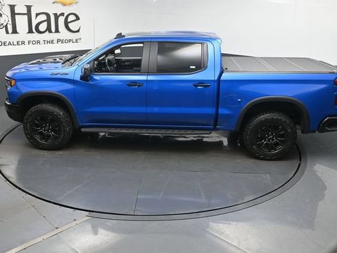 Used 2023 Chevrolet Silverado 1500 ZR2 w/ Technology Package AWD/4WD image 43