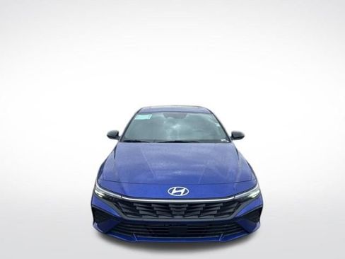 New 2026 Hyundai Elantra SEL Sport Premium FWD image 3