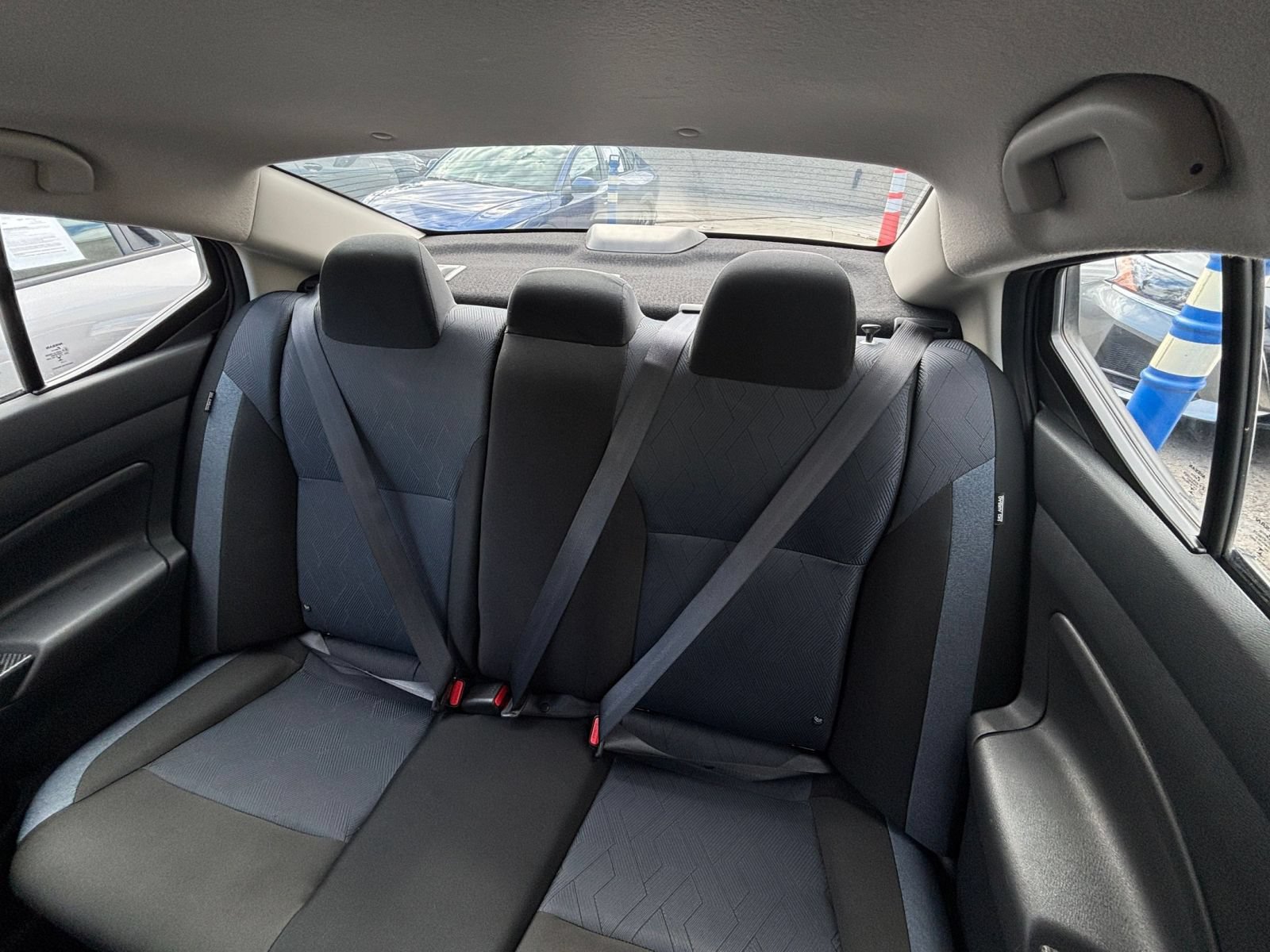 Used 2025 Nissan Versa SV FWD image 36