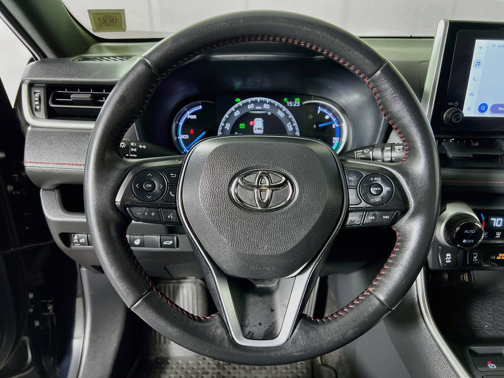 Used 2025 Toyota RAV4 SE w/ Weather & Moonroof Package AWD/4WD image 12