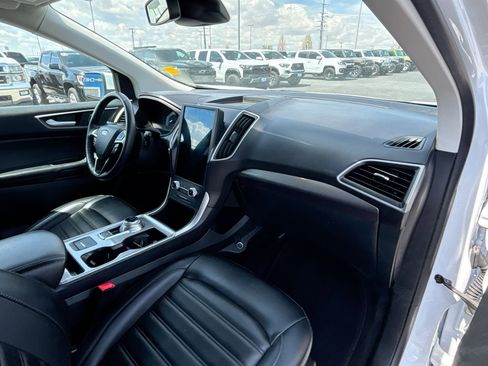 Used 2023 Ford Edge SEL image 47