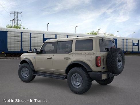 New 2025 Ford Bronco Outer Banks w/ Sasquatch Package image 4