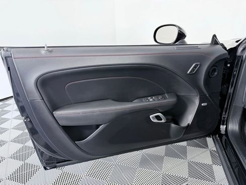 Used 2023 Dodge Challenger R/T Scat Pack image 9