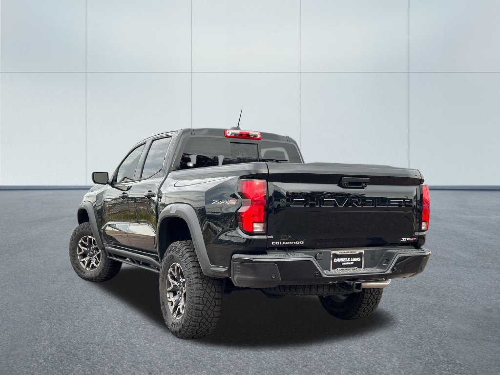 New 2026 Chevrolet Colorado ZR2 w/ Technology Package AWD/4WD image 37