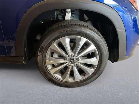 Certified 2021 Mercedes-Benz GLE 350 4MATIC image 8