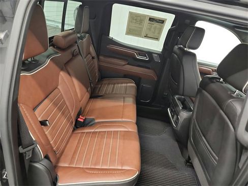 Used 2023 GMC Sierra 1500 Denali Ultimate image 37