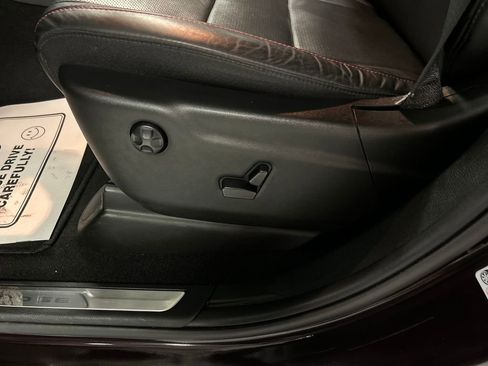 Used 2024 Dodge Durango GT image 13