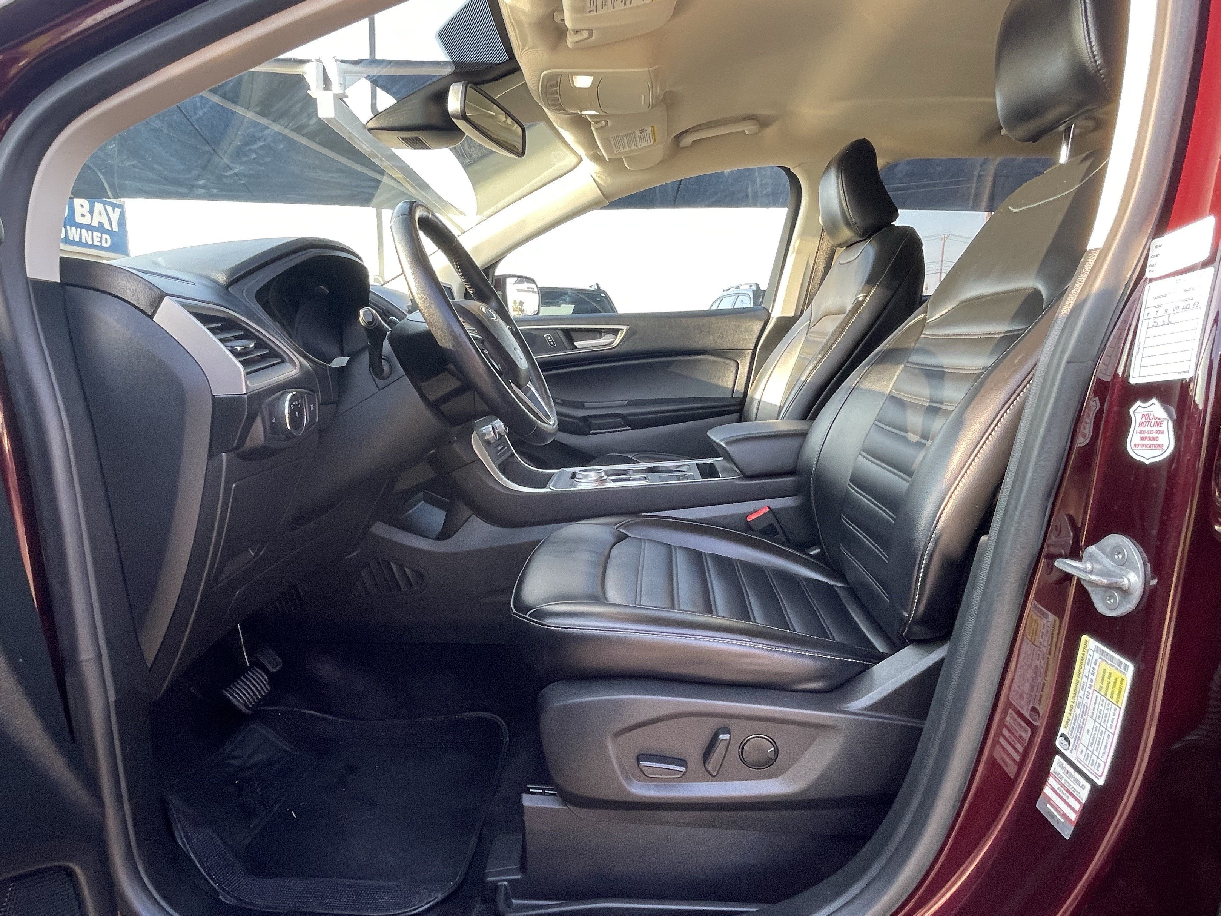Used 2023 Ford Edge SEL AWD/4WD image 7