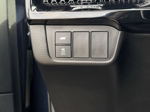 Used 2025 Honda CR-V EX-L image 24