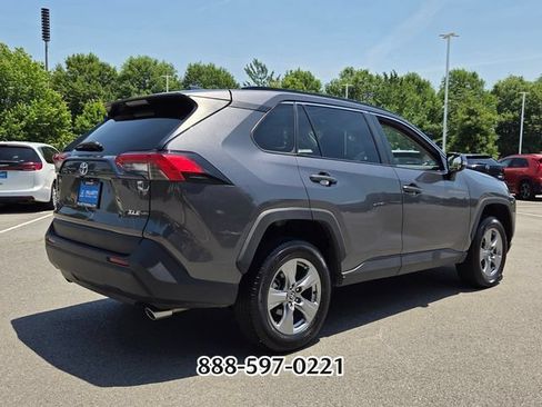 Used 2025 Toyota RAV4 XLE FWD image 5