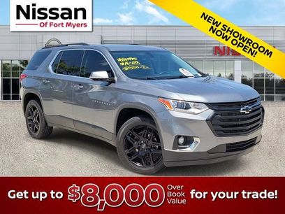 Used 2020 Chevrolet Traverse LT