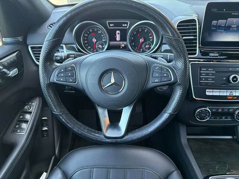 Used 2019 Mercedes-Benz GLS 450 4MATIC image 18