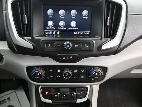 Used 2022 GMC Terrain SLE w/ Driver Convenience Package image 14