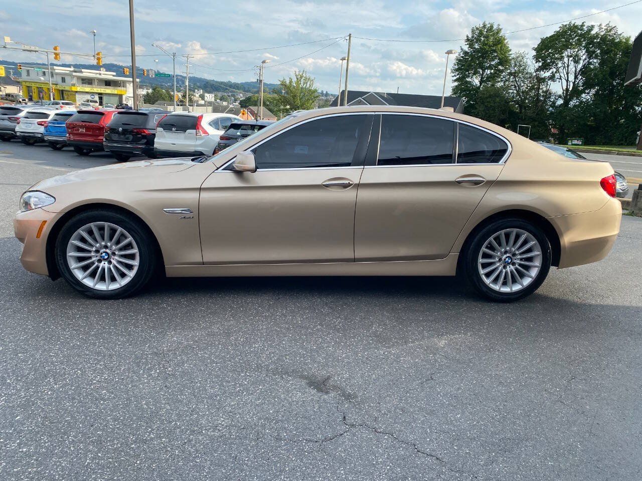 Used 2011 BMW 535i xDrive Sedan AWD/4WD image 6