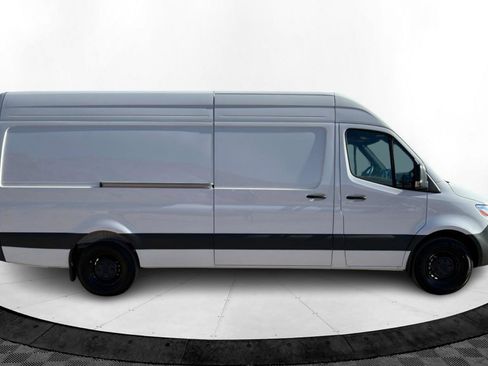 New 2026 Mercedes-Benz Sprinter 2500 image 6