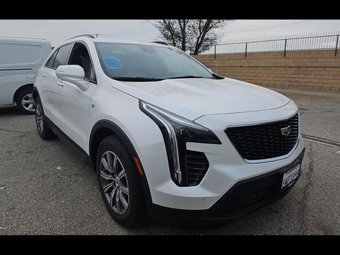 Used 2022 Cadillac XT4 Sport w/ Comfort Package image 2