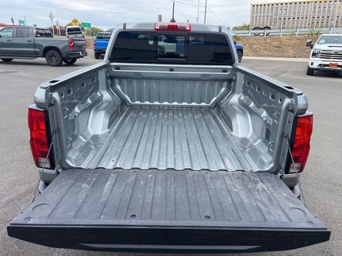 Used 2024 Chevrolet Colorado W/T w/ WT Convenience Package image 7