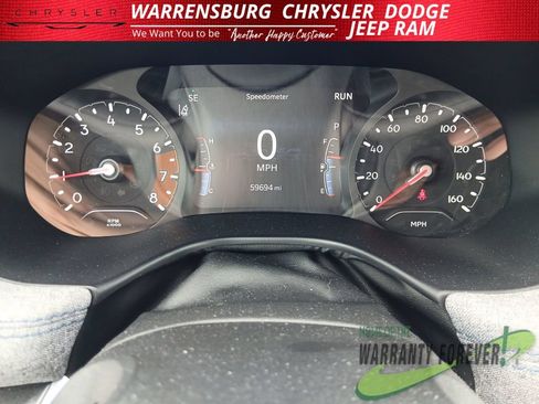 Used 2024 Jeep Compass Latitude AWD/4WD image 17