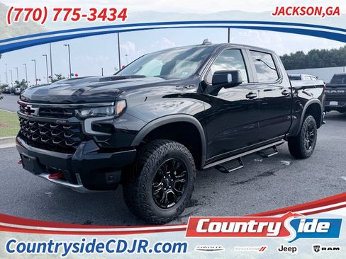 Used 2024 Chevrolet Silverado 1500 ZR2 AWD/4WD image 1