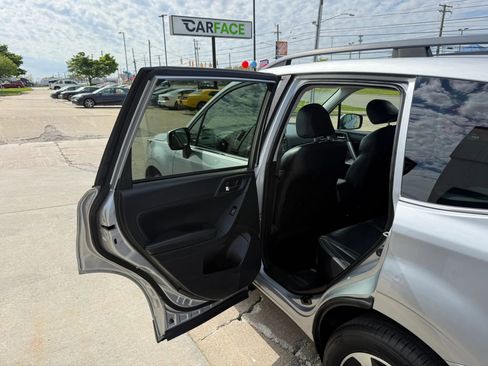 Used 2017 Subaru Forester 2.5i Limited w/ Popular Package #2 AWD/4WD image 21