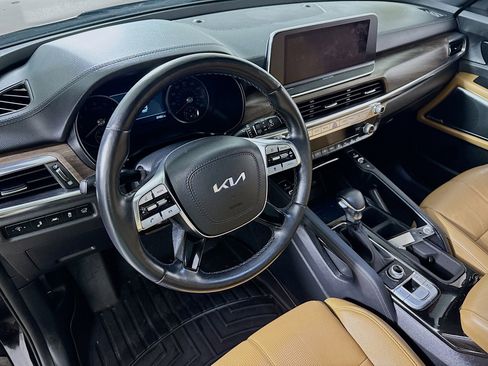 Used 2022 Kia Telluride SX w/ Towing Package image 14