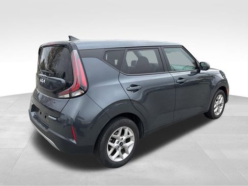 Used 2024 Kia Soul LX w/ Option Group 015 image 5