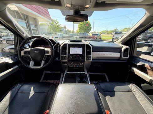 Used 2019 Ford F250 Lariat w/ Lariat Ultimate Package image 37