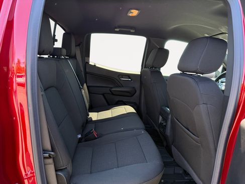 New 2026 GMC Canyon Elevation w/ Convenience Package image 18