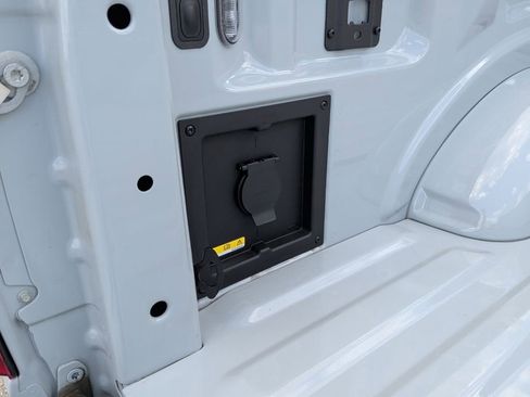 Used 2023 Ford F150 Raptor AWD/4WD image 44